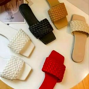 Women's Sandals NWOT